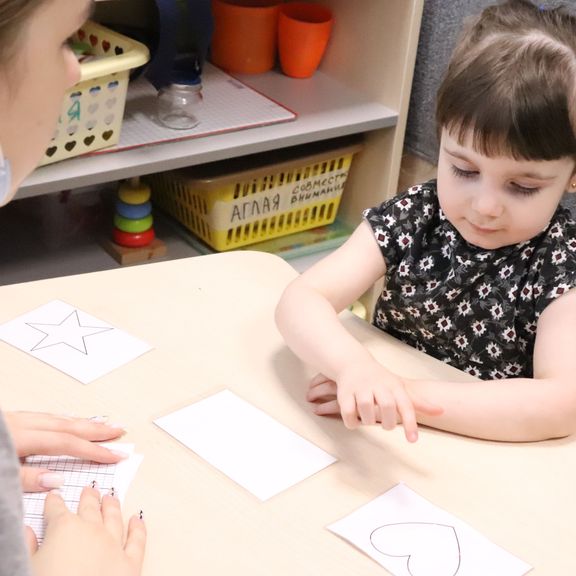 Роли видео контента в обучении детей с аутизмом